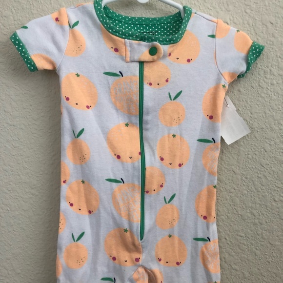 Cute baby outfit - Picture 1 of 2